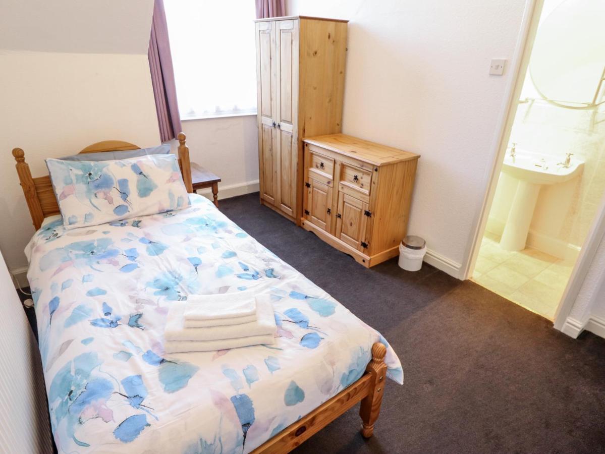 Caxton House Villa Skegness Exteriör bild