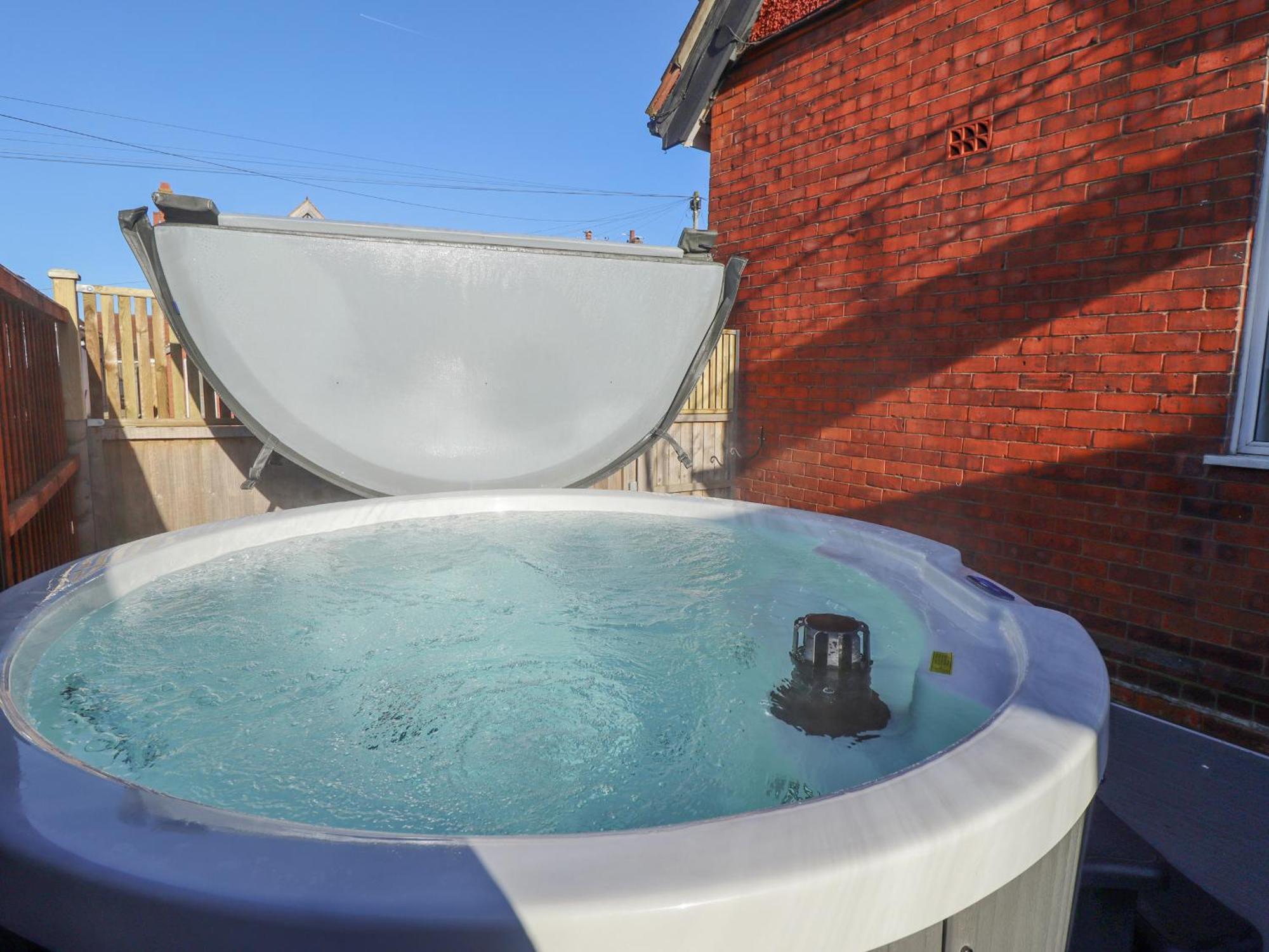 Caxton House Villa Skegness Exteriör bild